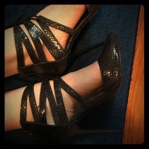 *SOLD* Steve Madden Heels lace up steeply heels